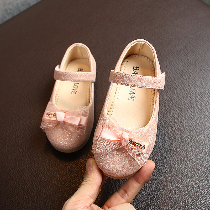 Spring and autumn new small shoes Children's lace bow princess shoes girls shiny small leather shoes a generation of hair