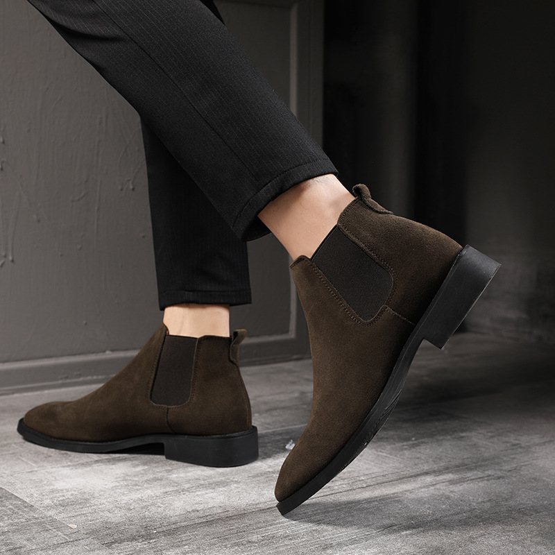 Chelsea men's boots genuine leather matte leather high-top shoes fashion British pointed Martin boots Taobao hot in stock wholesale
