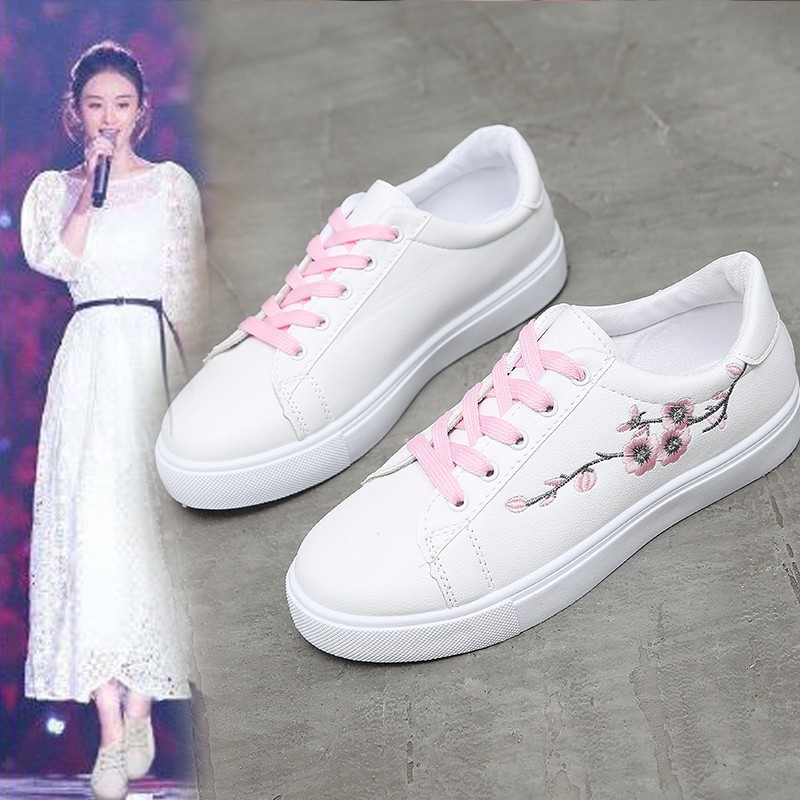 Peach Blossom White Shoes women's 2022 New Embroidered Casual Korean Flat White Shoes for sneakers women