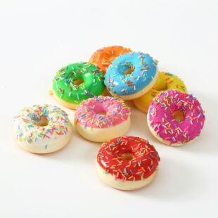 Squishy slow rebound 7cm donut magnet refrigerator magnet pendant PU simulation bread pinch decompression toy