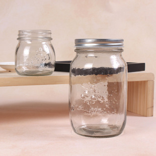 Creative carved Pickles bottle glass honey bottle sealed glass jam bottle with lid glass Pickles bottle manufacturers wholesale
