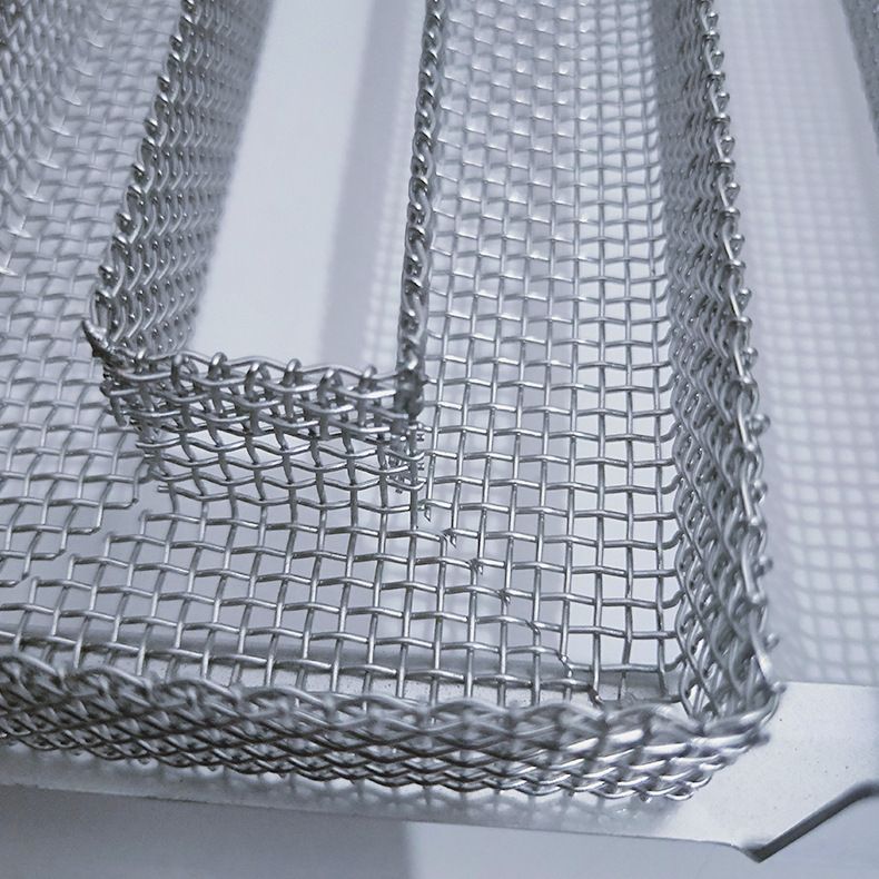 Factory spot 304 stainless steel smoked mesh basket mesh tray sawdust BBQ smoked barbecue net Amazon hot sale