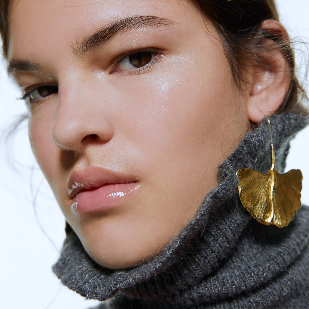 ZA Retro Creative Alloy Ginkgo Leaf Ear Hook European and American Exaggerated Design Sense Golden Leaf Earrings Cross-border Earrings