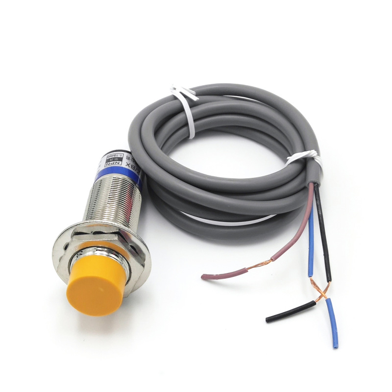 工場販売静電容量式近接スイッチセンサーLJC18A3-B-Z|undefined