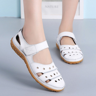 2020 Summer New Women's Sandals Large Size Hollow-out Hole Shoes Genuine Leather Mother Shoes Women's Single-layer Shoes Breathable Nurse White Shoes