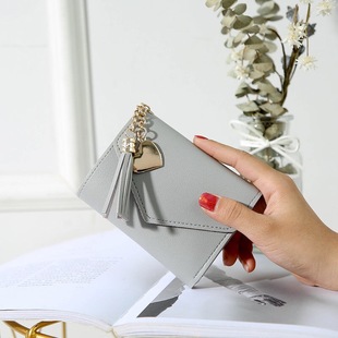 Spring and Summer 2021 New Arrival Short Hand-held Trendy Heart-shaped Pendant Simple Fashionable Multi-functional Litchi Pattern Women's Wallet