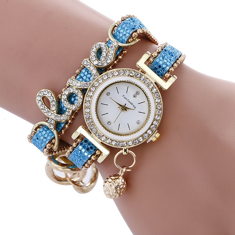 wish foreign trade hot explosion diamond alloy bracelet watch love hanging ball nail face ladies quartz watch wholesale