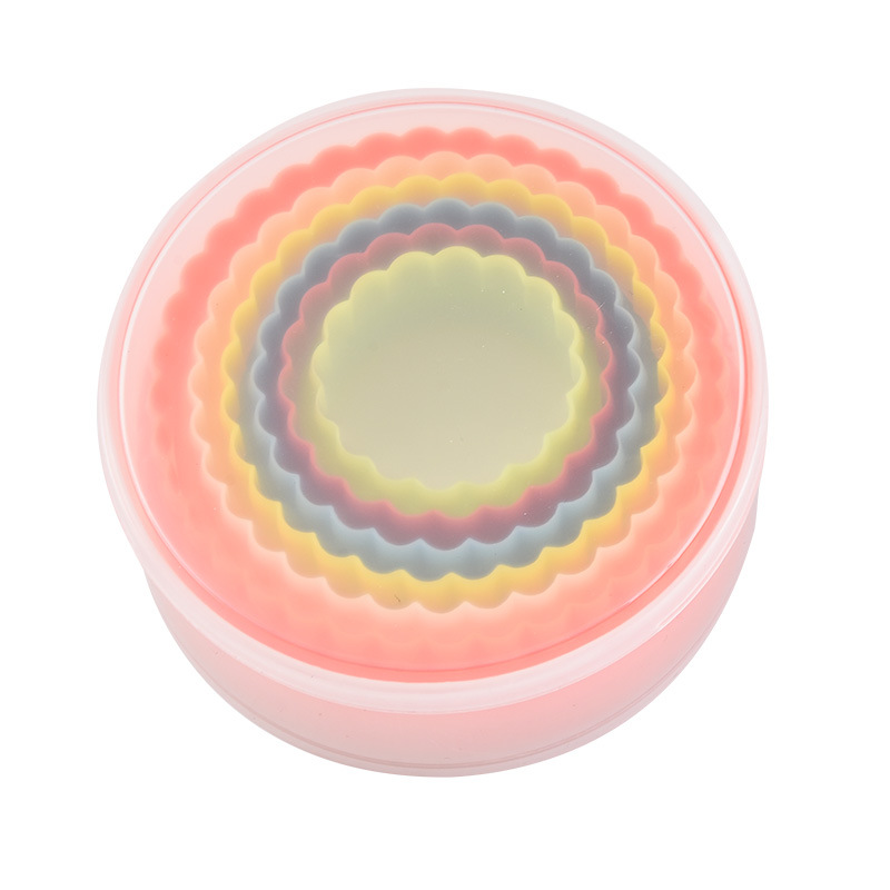 Factory direct baking mold round cake mold set plastic biscuit cut cake cookie impression 6-piece set