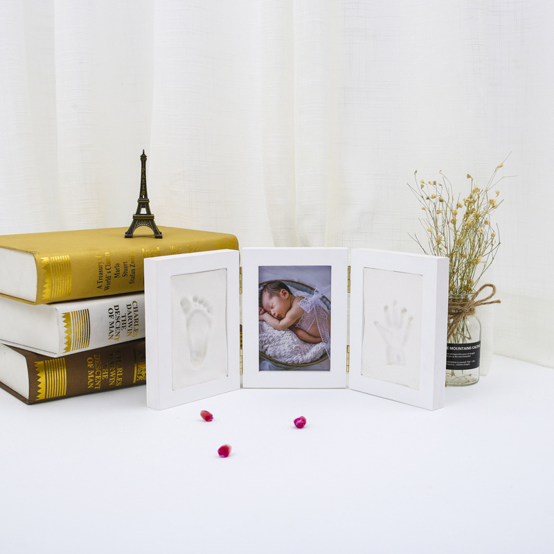 Hand and foot print photo frame newborn baby baby hand and foot print solid wood 30% discount one-year-old Souvenir Wholesale