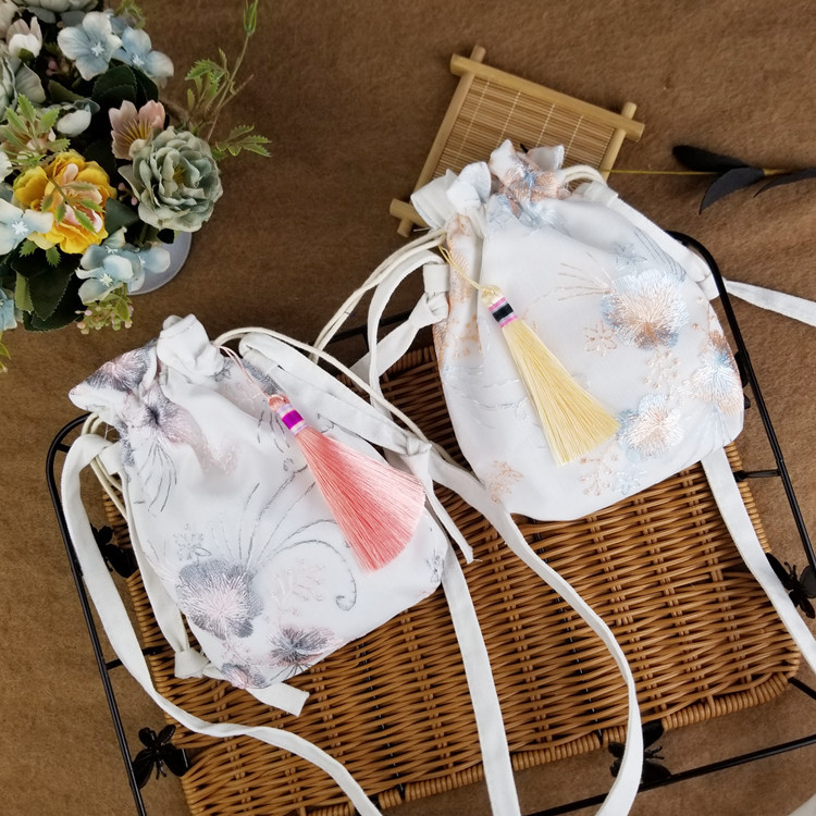 New Mori style small bag ancient style hanfu bag Chinese style fairy embroidered messenger bag shoulder bag with ancient costume cloth purse