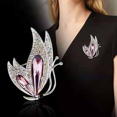 Source manufacturers Korean temperament Crystal all-match brooch gift fashion alloy jewelry ladies wear corsage