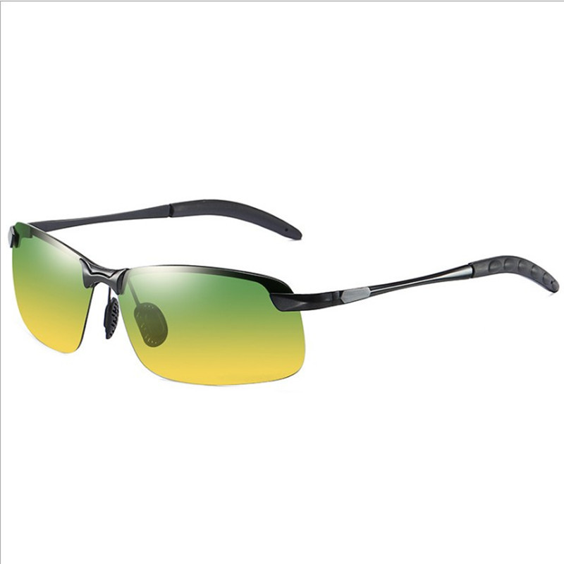 Color Changing Polarized Sunglasses Fashion Trend Sunglasses Sports Riding Glasses Wholesale 3043 Day and Night Polarizer