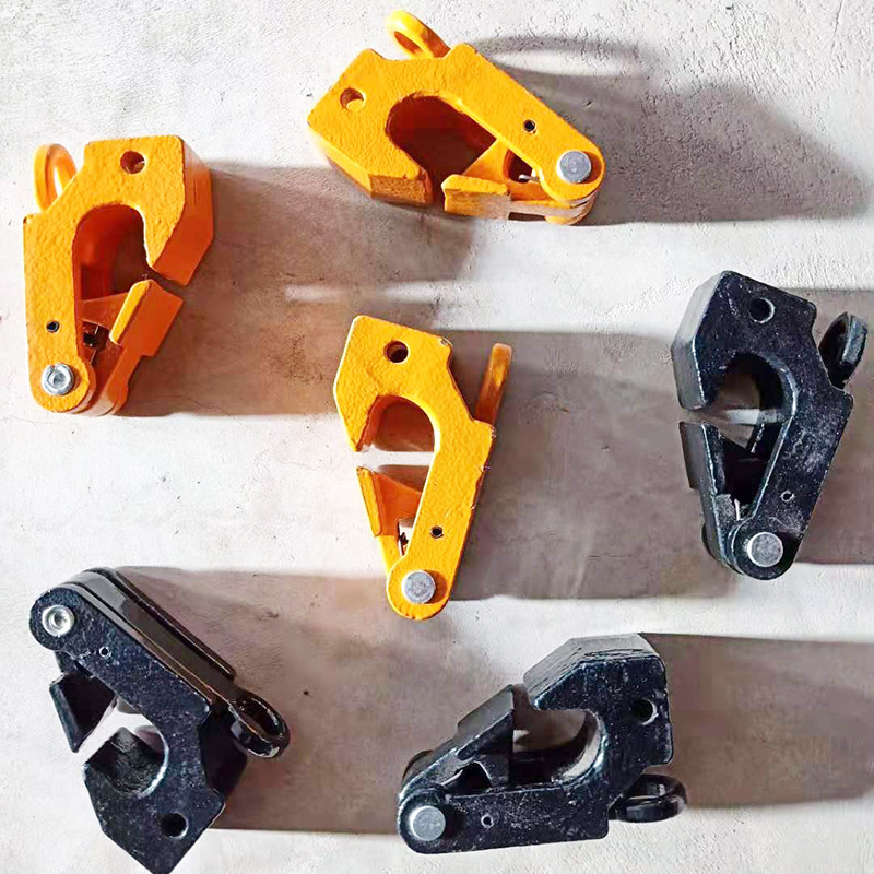 Oil barrel tongs Double chain hook Iron barrel plastic barrel chain type multifunctional lifting tongs