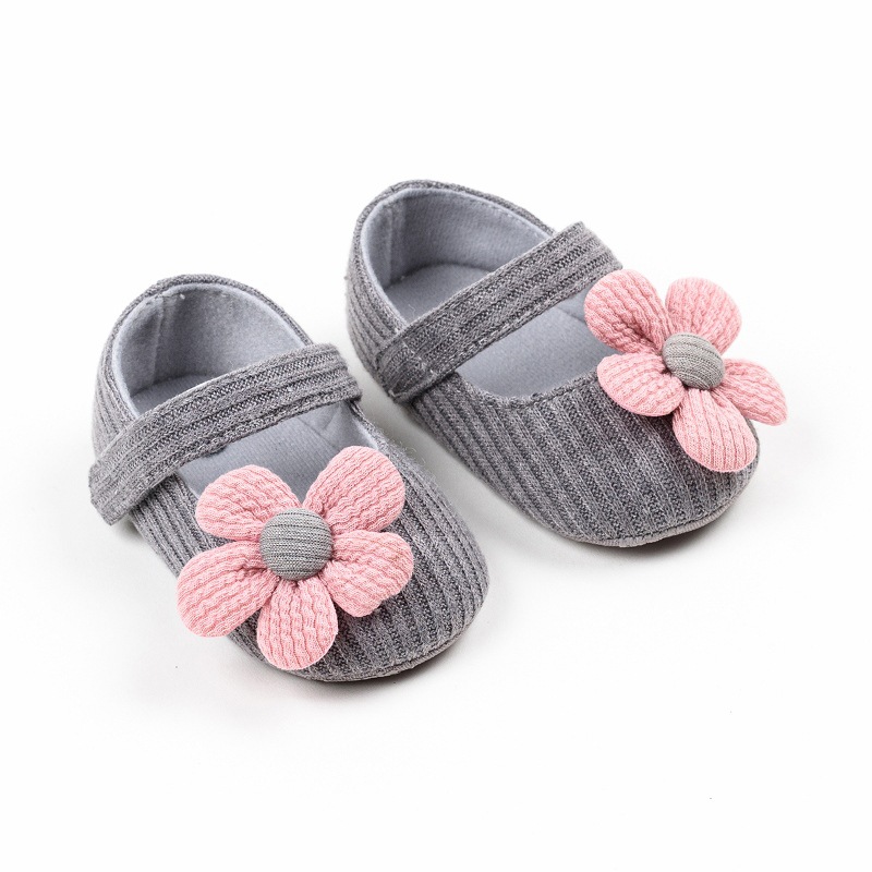 0-1 year old female baby cute princess shoes baby shoes baby shoes toddler shoes baby shoes a generation of hair