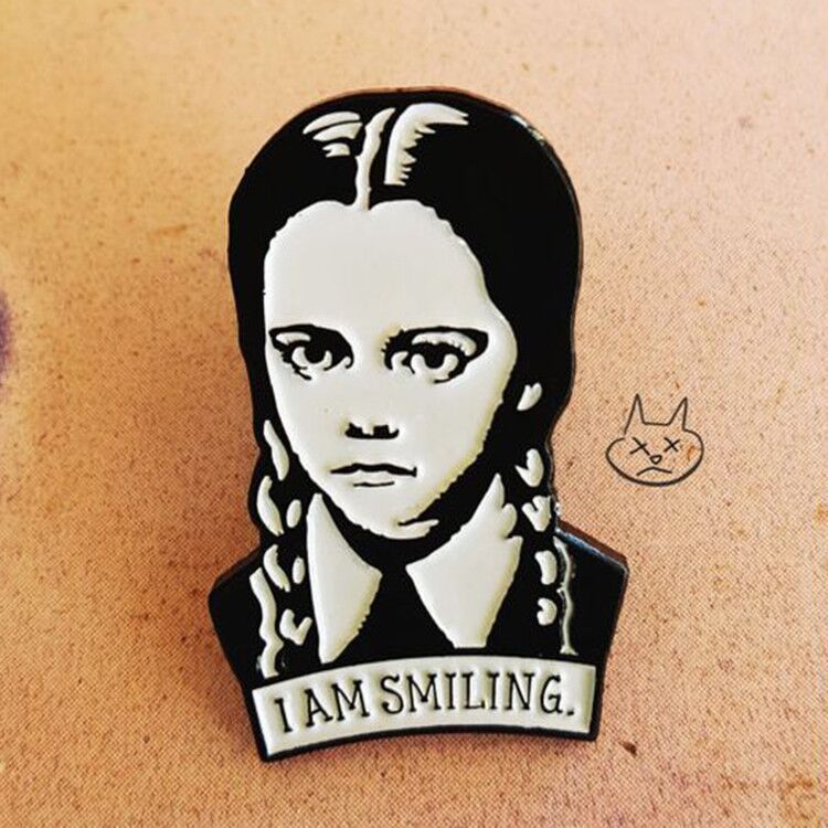 ebay 速賣通胸針 Wednesday Addams I AM SMILING胸針