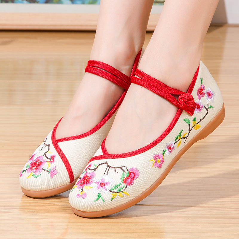 Spring and Summer New Old Beijing Cloth Shoes Women's Shoes Flat Embroidered Shoes Beef Sole Old Age Soft Sole Mother Shoes Casual Shoes