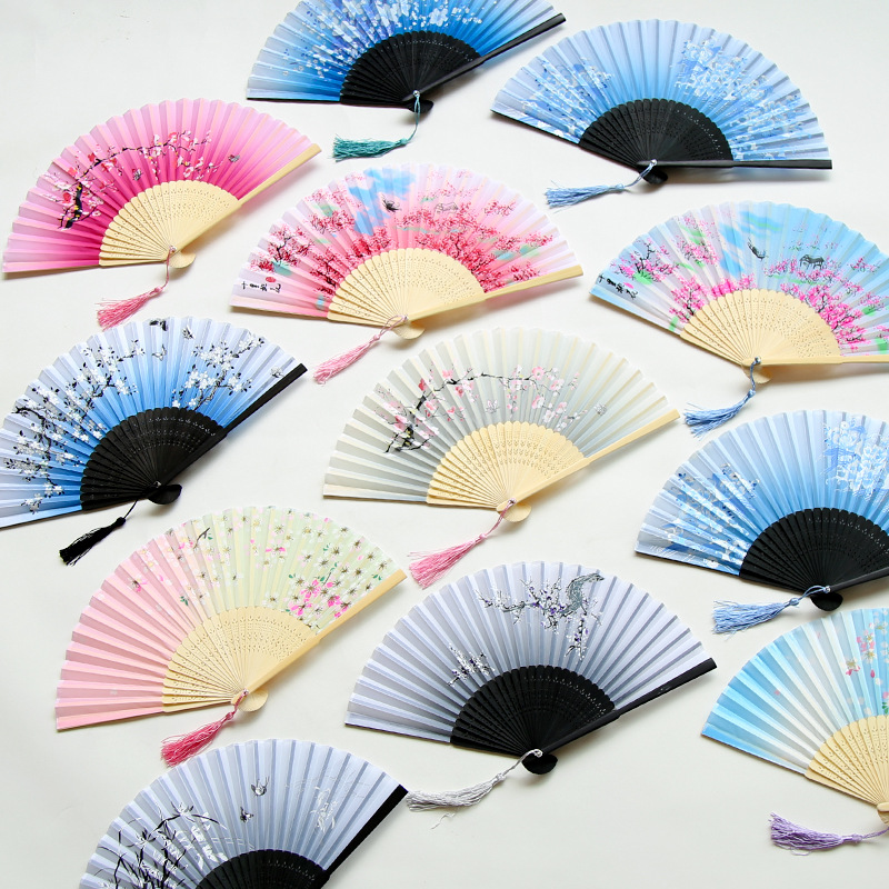 In Stock 7-inch fan folding fan smile fan Chinese style female Japanese style small fan cheongsam props ancient fan
