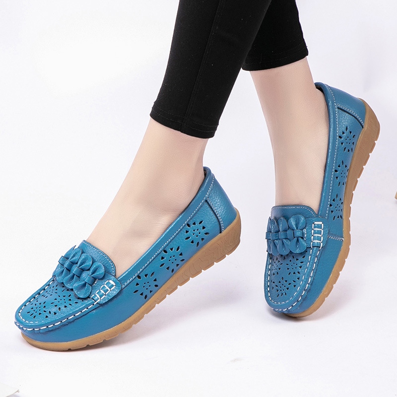 2019 spring and summer new nurse shoes casual hollow women's shoes Bean shoes mother shoes Oxford sole