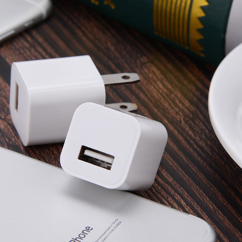 Green dot 1A charger 5V1A single USB charger foot 1A mobile phone charger 5v1a adapter