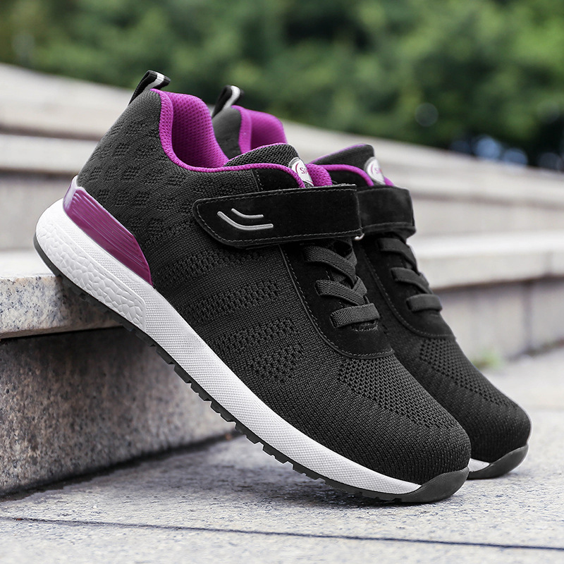 Spring extra-large size shoes for the elderly non-slip walking shoes breathable middle-aged and elderly sneakers women's shoes a pair of generation A3302