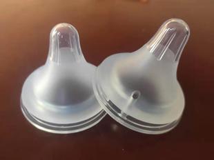Factory direct wholesale wide-caliber frosted double-layer pacifier liquid silicone with a variety of wide-mouth bottles