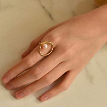 Koreanischer Ins-Nischendesign-Ring, minimalistischer, allgleiches, unregelmäßige Textur, flache Linienöffnung, verstellbarer Ringhersteller_voghion.com