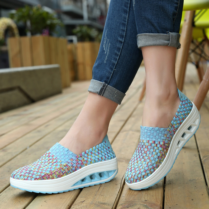 New fashion sports comfortable woven women's shoes AliExpress air cushion shake shoes Fujian supply a generation of hair