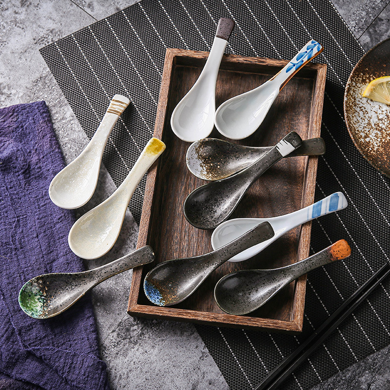 Japanese-style ceramic spoon soup spoon rice spoon hotel restaurant Spoon tableware and wind manufacturer logo