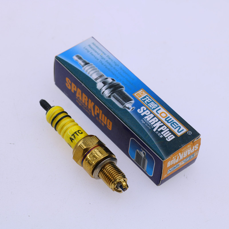 Motorcycle parts A7TC D8TC 100 110 125 150 three-claw three-stage energy-saving spark plug