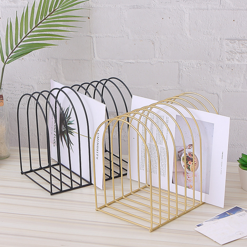 Nordic Office Desktop Iron Metal Creative Dormitory Bedside Bookshelf Desktop Rack Small Magazine Rack Storage