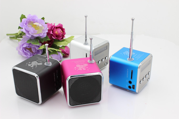 Tdv26無線bluetoothスピーカースクリーン付きミニオーディオ屋外運動音響サブウーファーメーカー直売|undefined