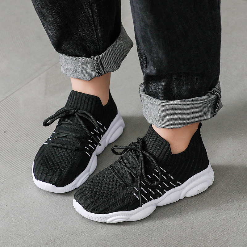 New Men's and Women's Sports Shoes Solid Soft Sole Running Shoes Breathable Student Casual Shoes Children's Shoes White Shoes