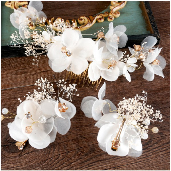 New Hot Sale Bridal Flower Headwear Hay White Hair Comb Hair Accessories Set Wedding Dress Accessories Bridal Accessories