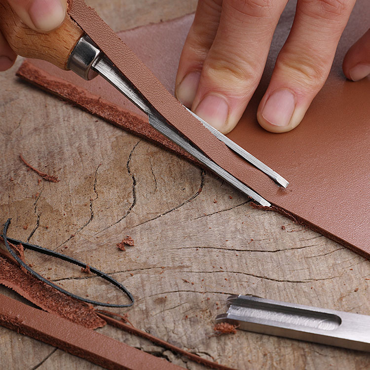 Beech handle French leather trimming machine leather carving leather art tool Chamfering wide mouth oblique edge cutting knife hand shovel edge thinning