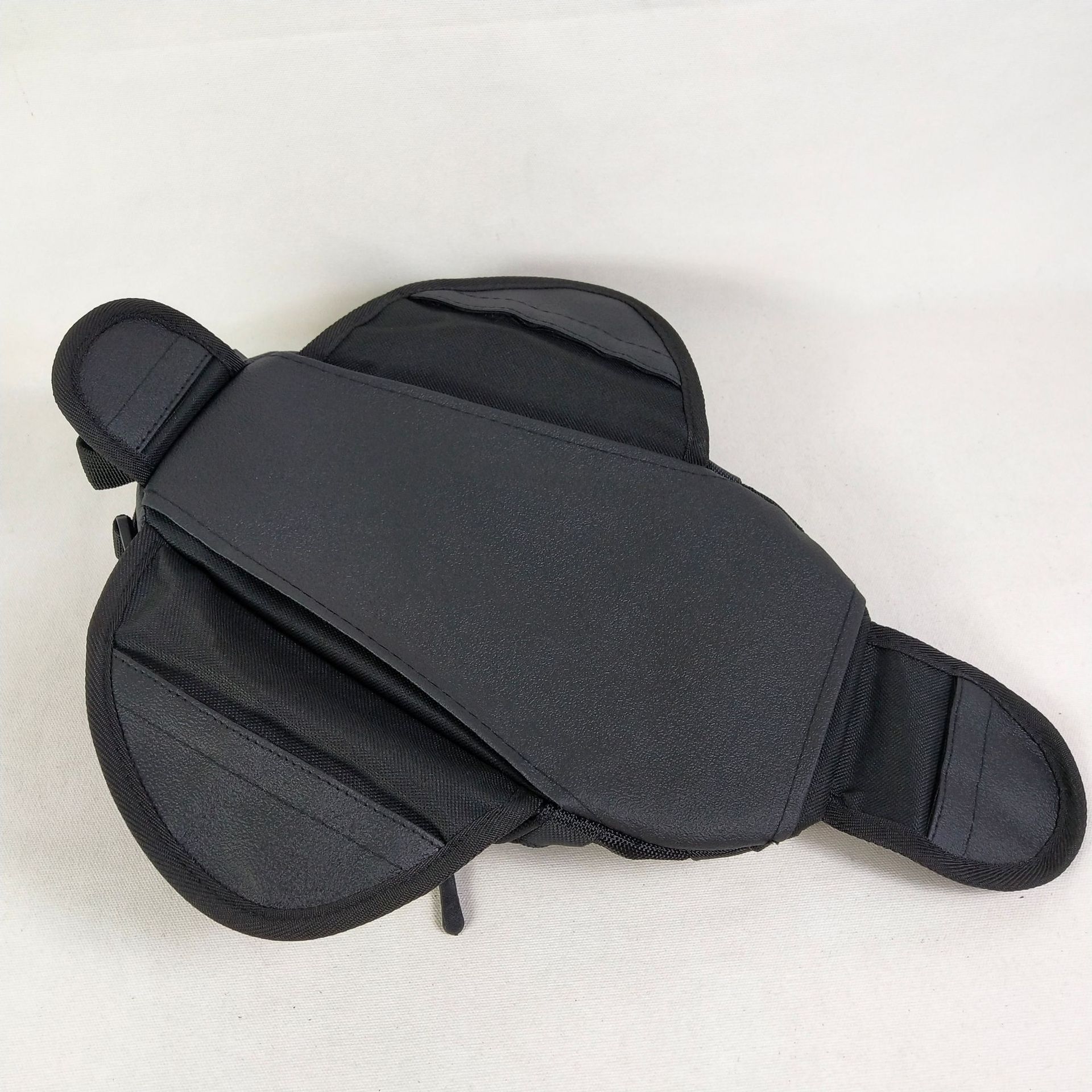 Motorcycle oil bag motorcycle waterproof luggage bag cycling bag motorcycle magnet bag navigation bag