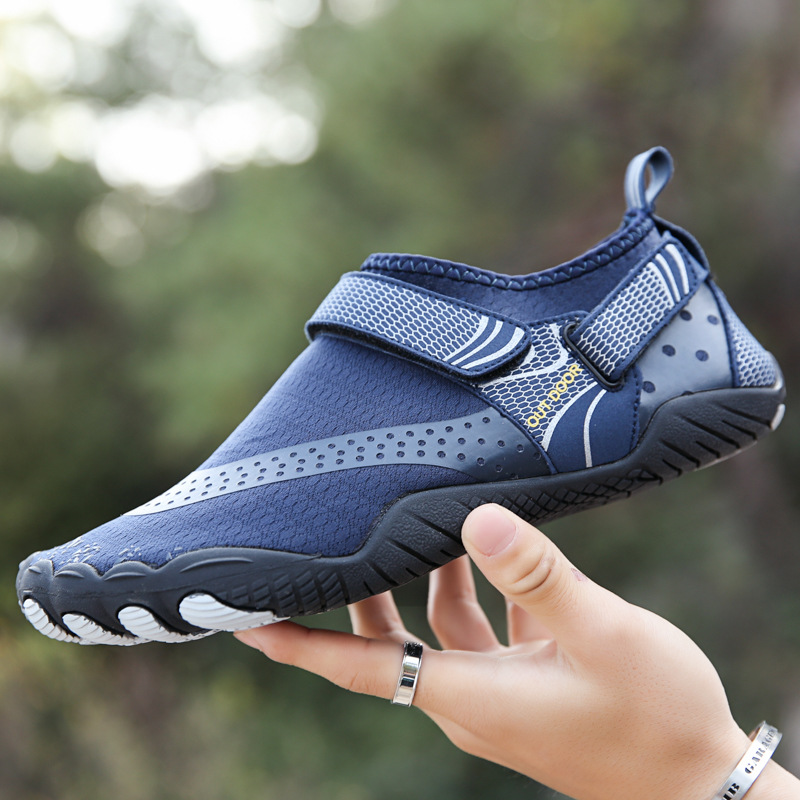 2021 AliExpress buckle swimming shoes wish best selling five-finger shoes Amazon diving shoes beach wading shoes