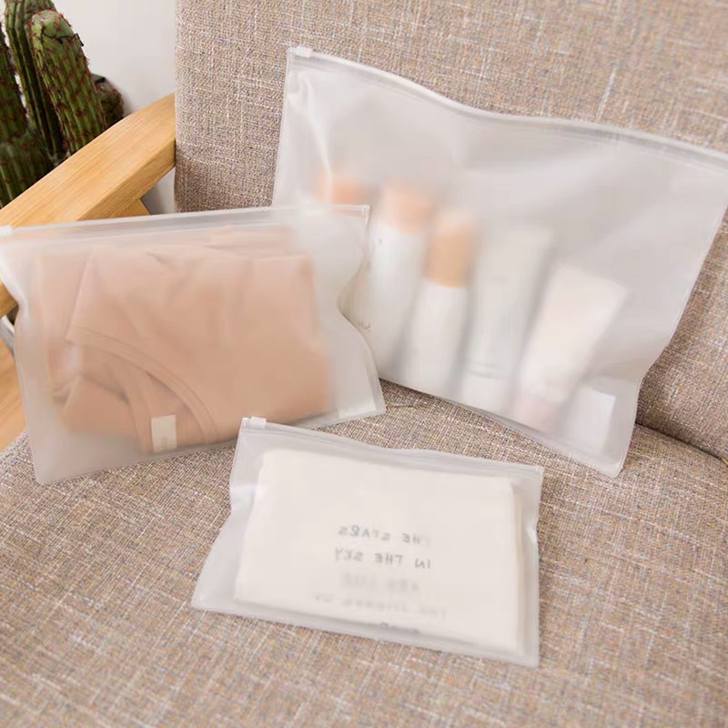 Spot clothes bra self-sealing mask packaging bag pe transparent frosted ladies swimwear underwear clothing zipper bag