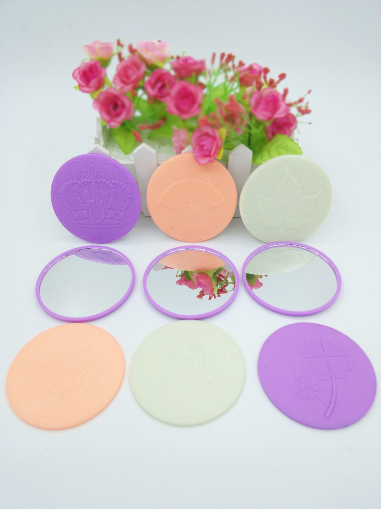 Korean cute cartoon small mirror makeup mirror portable makeup mirror wholesale net popular portable mirror plastic mirror