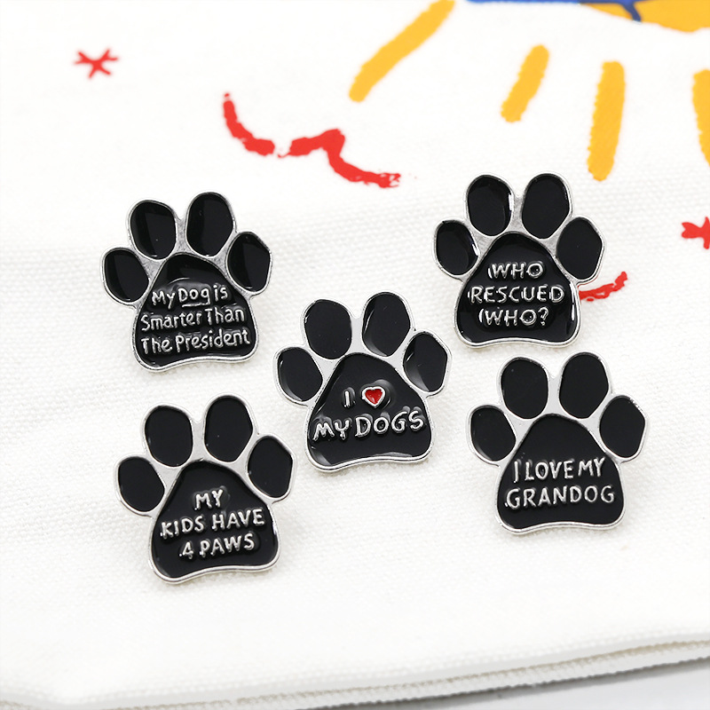 Factory direct European and American Wish AliExpress New brooch cartoon dog claw lettering family set brooch accessories