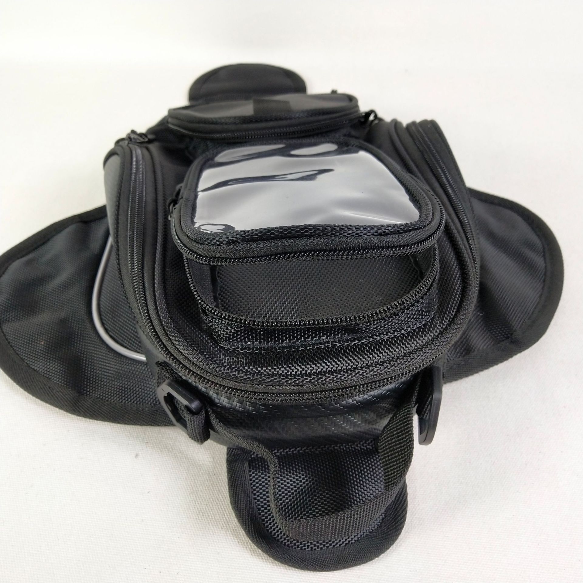 Motorcycle oil bag motorcycle waterproof luggage bag cycling bag motorcycle magnet bag navigation bag