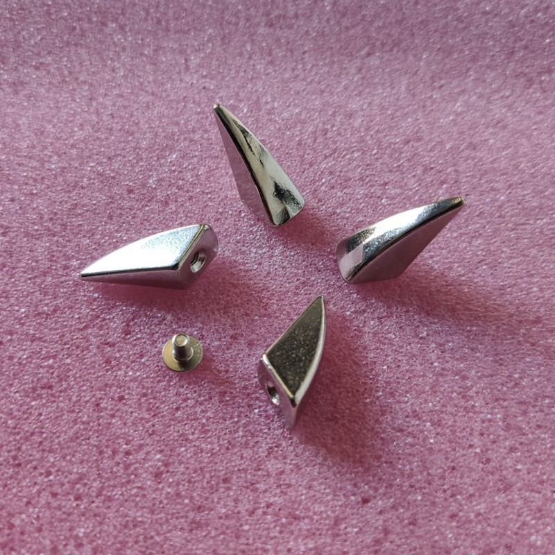パンクリベットのスパイク合金弾頭リベットdiy打釘の規格がそろっています。|undefined