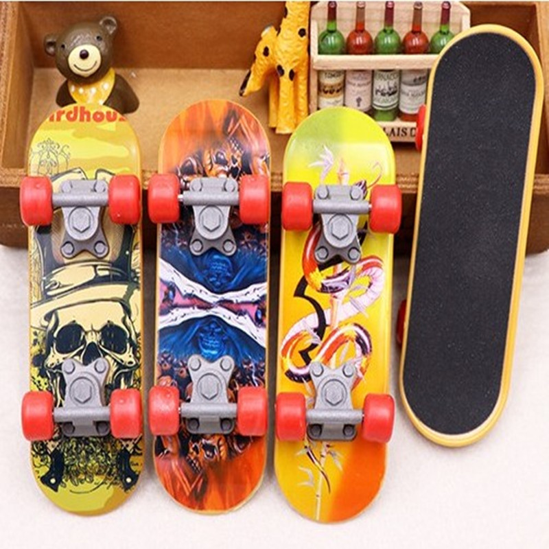 14cm large thickened fingertip skateboard toys kindergarten children's gift creative novelty toys export foreign trade