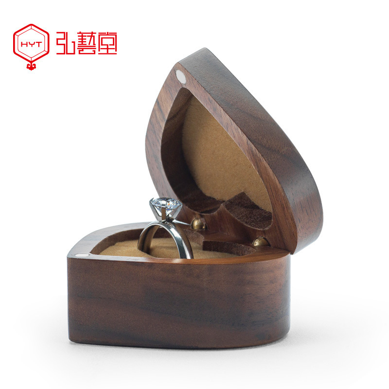アクセサリーケース結婚祝いシングルリング胡桃木カバーリング収納ケースレトロポータブル防塵創意実用木ケース|undefined