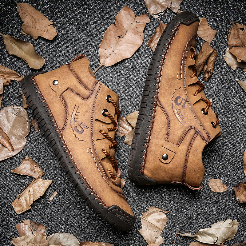 Winter New Velvet Men's Shoes High-top Outdoor Men's Casual Shoes Cross-border Large Size Leather Shoes Handmade Dad Shoes