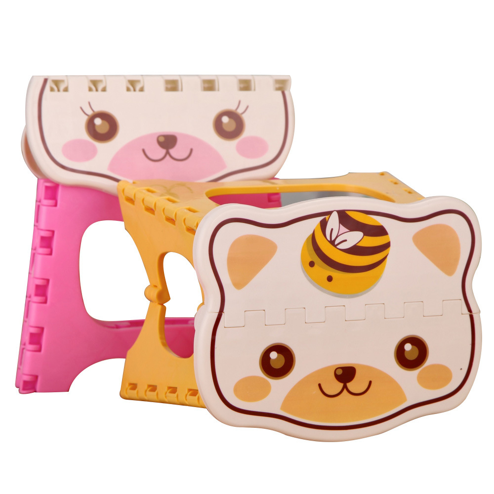 A2226 Thickened Cartoon Portable Folding Stool Plastic Small Bench Shoe Changing Stool Folding Chair Children's Plastic Stool