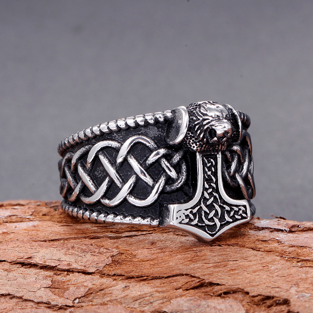 Korean version of Korean jewelry wholesale stainless steel ring men's ring Thor's hammer ring New