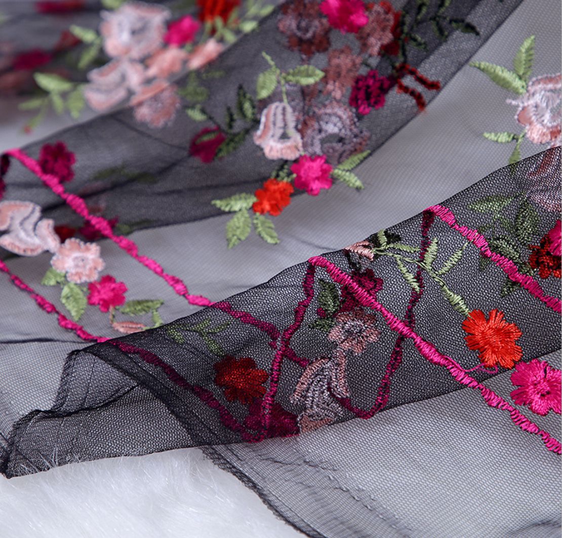 Lace fabric three-dimensional multi-color embroidery clothing color mesh polyester silk small flower mesh dress fabric