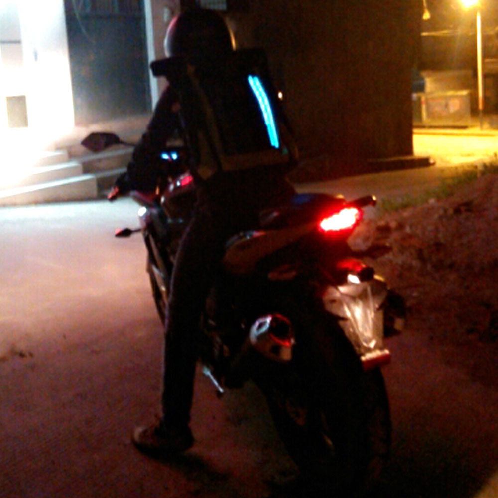 RSB272 motocyklový batoh taška na jezdce taška na kolo vodotěsný závodní batoh LED noční světlo studené světlo_voghion.com