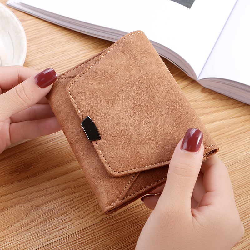 2023 New Simple Small Wallet Women's Short Folding Mini Retro Student's Fresh Korean Women's Wallet