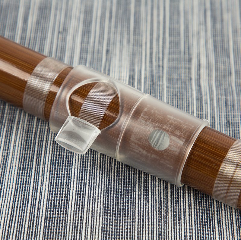 The flute assistant blower is easier to play. The bamboo flute nozzle assistant